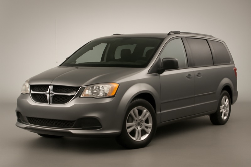 2014 Dodge Grand Caravan windshield replacement in Glendale, CA