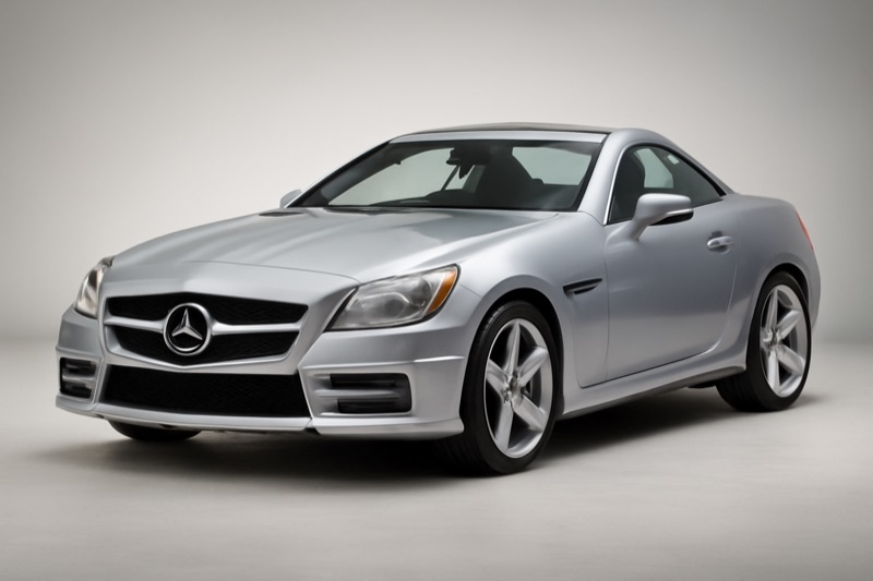 2014 Mercedes Benz SLK250 windshield replacement in Glendale, CA