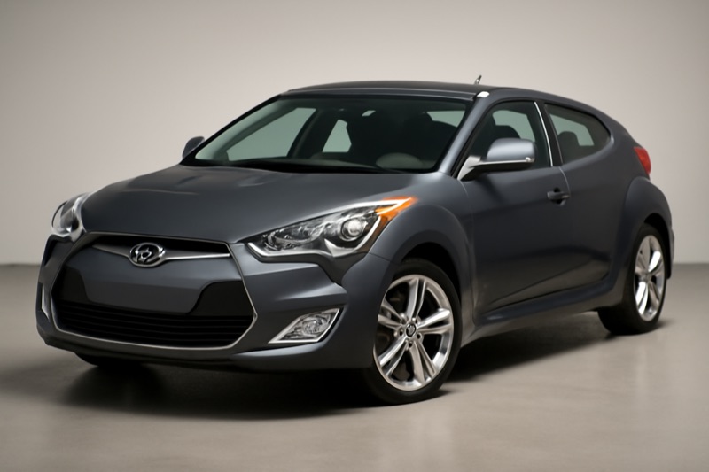 2016 Hyundai Veloster auto glass replacement in Glendale, CA