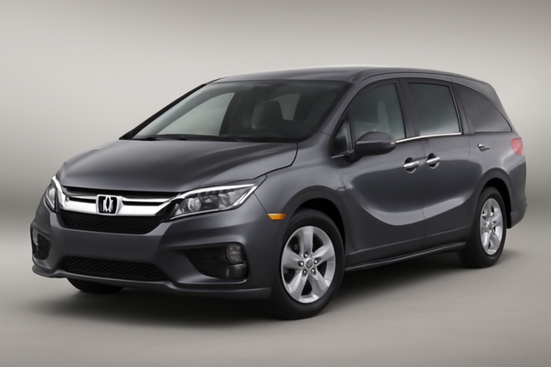 2018 Honda Odyssey windshield replacement in Glendale, CA